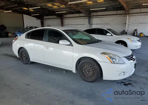 2012 Nissan Altima Base z USA, uszkodzony, nr VIN 1N4AL2AP3CC121116